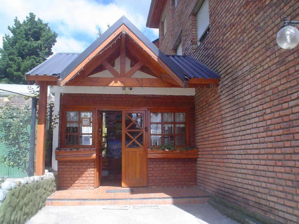 Hosteria Nuevo Pinar San Carlos de Bariloche Exterior photo